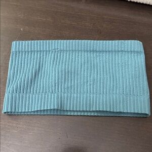 SUNDAY BEST Aritzia Bandeau Tube Top Bra - T 🛍️